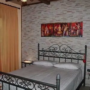https://la-caldera-del-vesuvio.hotels-amalfi.com